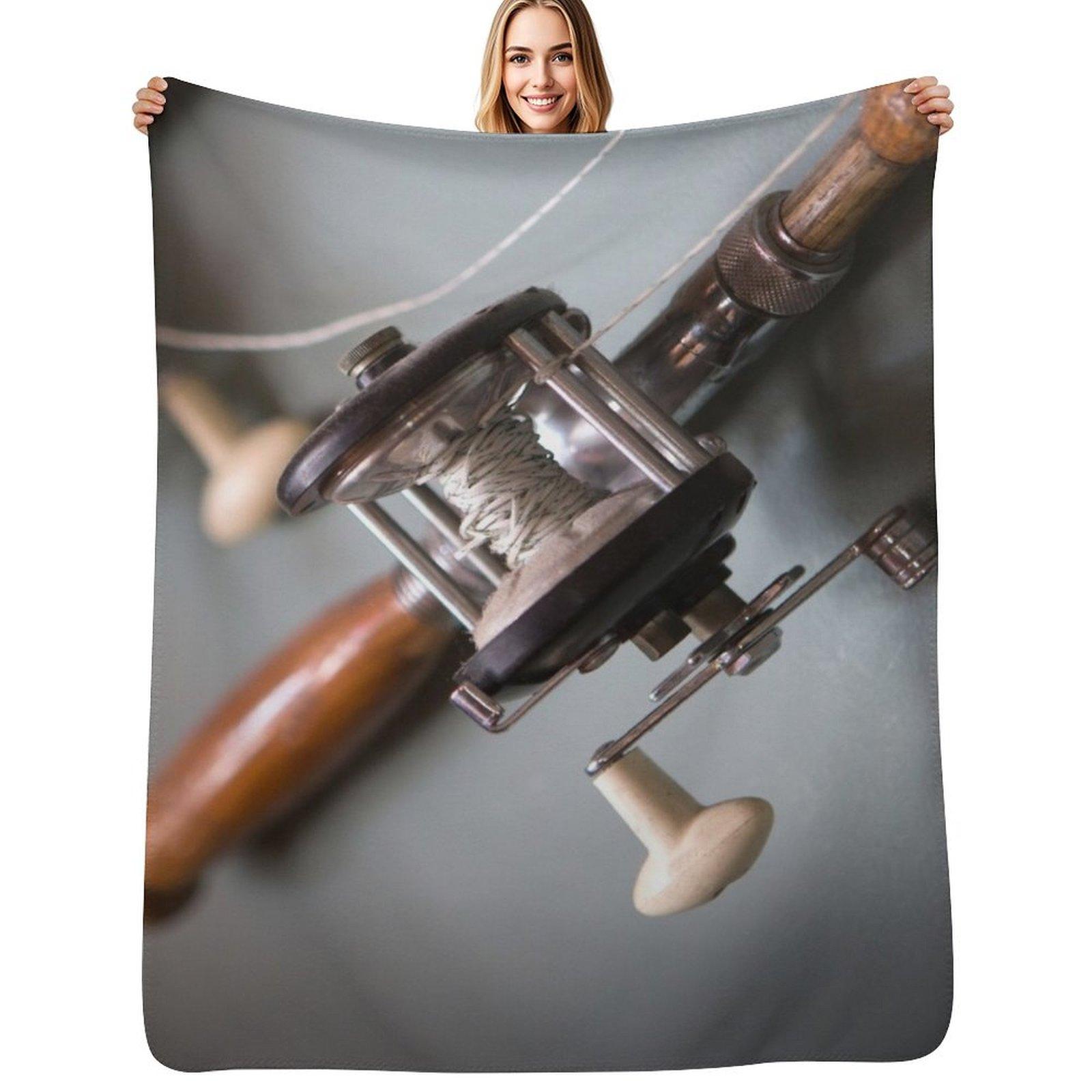 Gone fishing Throw Blanket Stylish Decor Blanket Gift for Friends Roommate Size: 75*100cm, Weight: 230 GSM