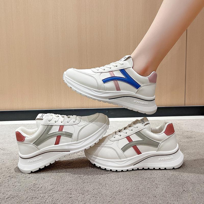 Fashion sports shoes women's soft-soled women's shoes 2025 spring new soft leather versatile white shoes lightweight casual running shoes