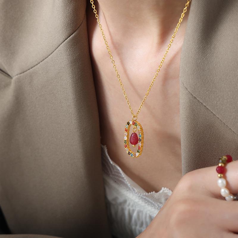 Natural Agate & Czech Diamond Pendant Necklace, 18K Gold Titanium Steel Versatile Collarbone Chain Jewelry