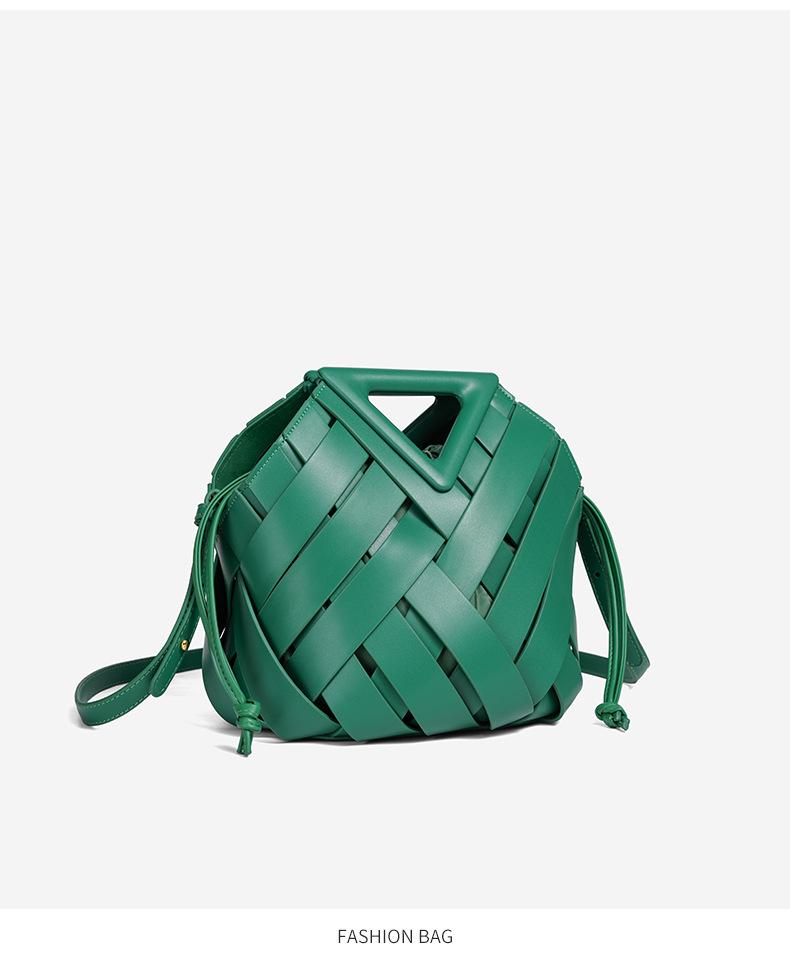 Large Capacity Hand-Woven Triangle Magnetic Buckle Crossbody Vegetable Basket Bag