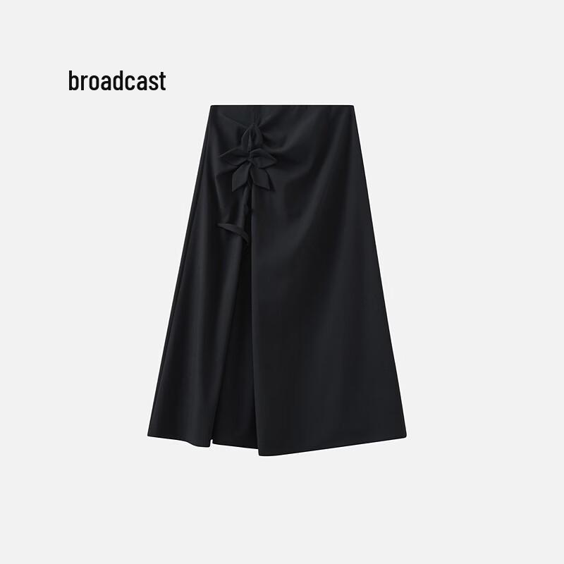 

Широкая плиссированная юбка средней длины с 3D-цветами на высокой талии S