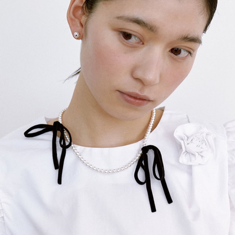 PEARLSONATE Ashore Bow Drop Necklace