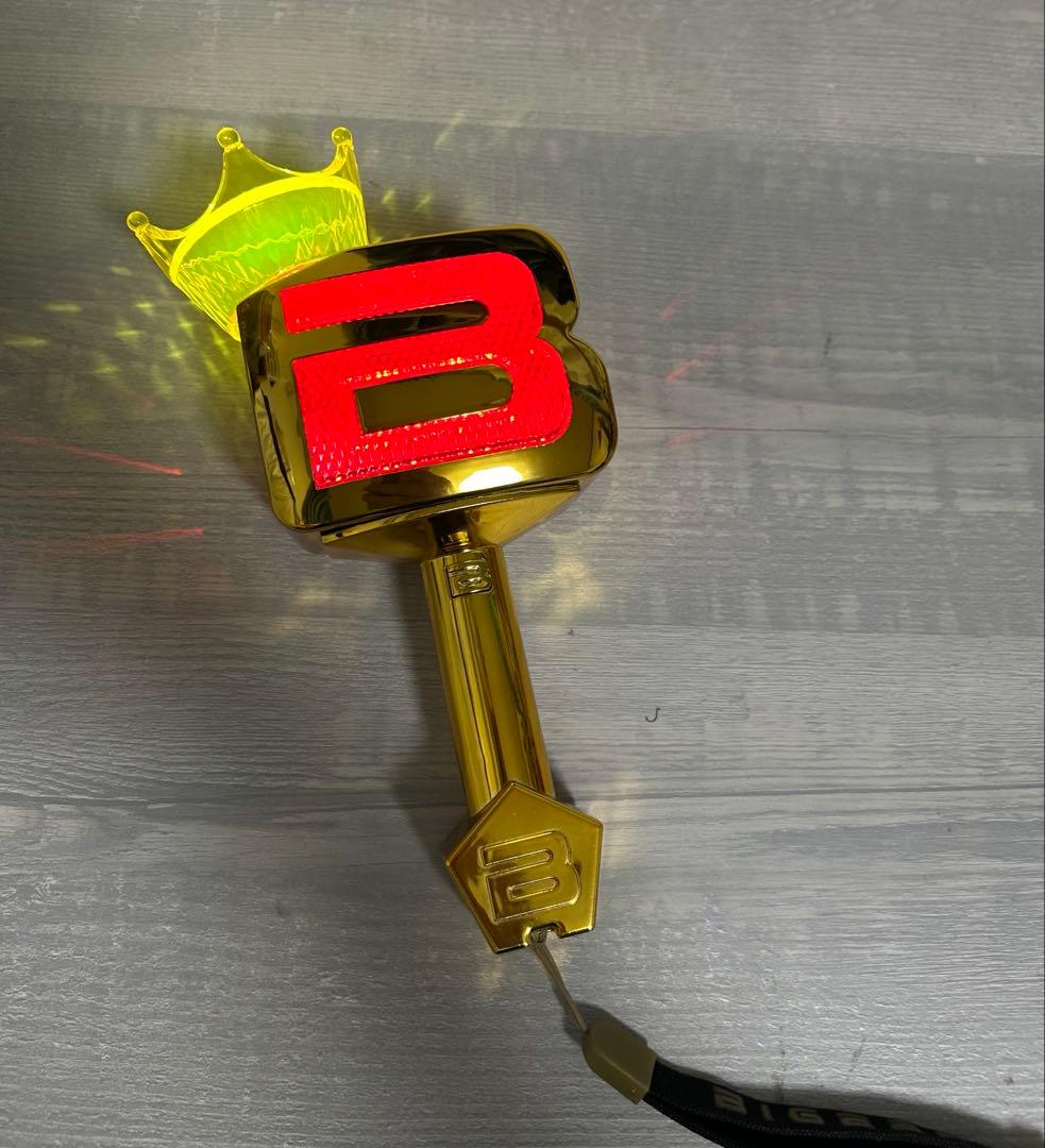 

[USED] BIGBANG penlight gold