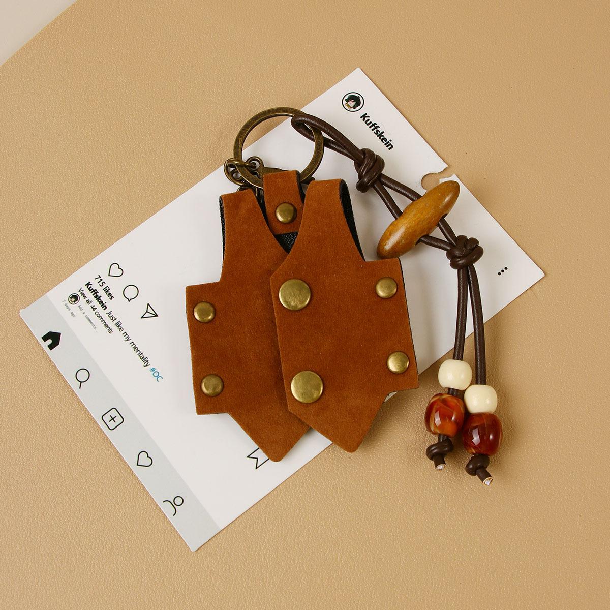 Cross-border new imitation suede retro vest beaded creative design bag pendant car hanging keychain clothing accessories хаки