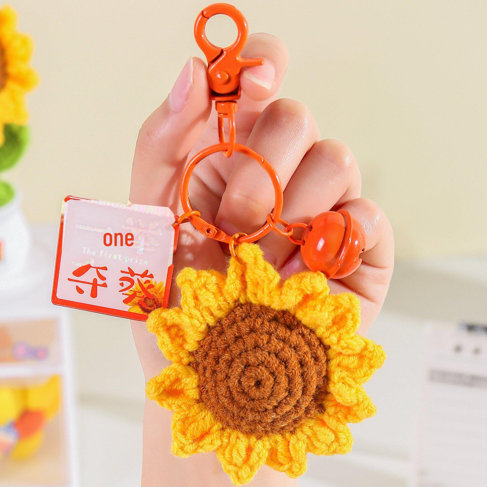 

Crocheted Sunflower Persimmon Keychain: Inspirational Graduation Gift for Exams