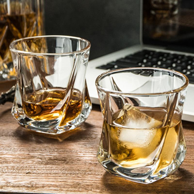 Creative Whiskey Glass for Men and Women In Bars Korean European Thick Crystal Glass for Drinking Water Juice Alcohol Cup Set