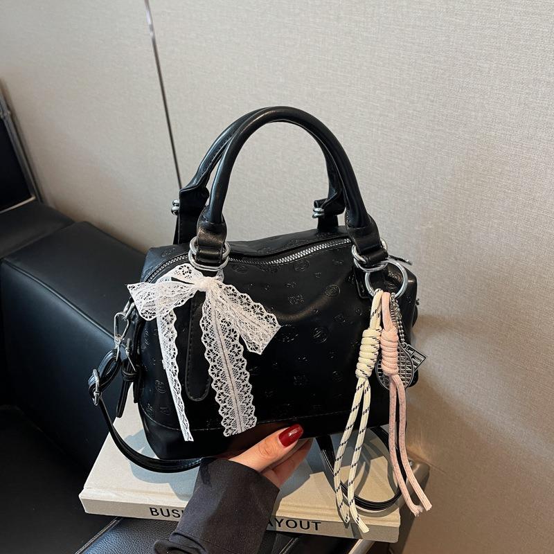 Popular Handbag Bag Women's New Spring and Summer Shoulder Messenger Bag Versatile Pillow Bag