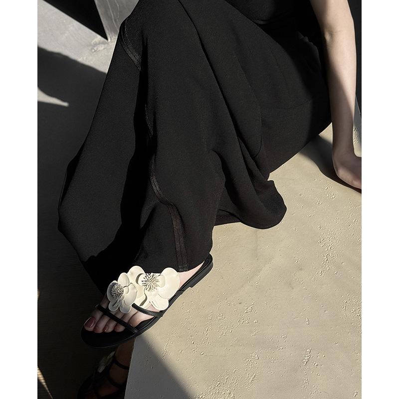 Sheepskin French fairy flower vacation style Roman cool slippers summer wear with skirt flat bottom one-word shoes women's