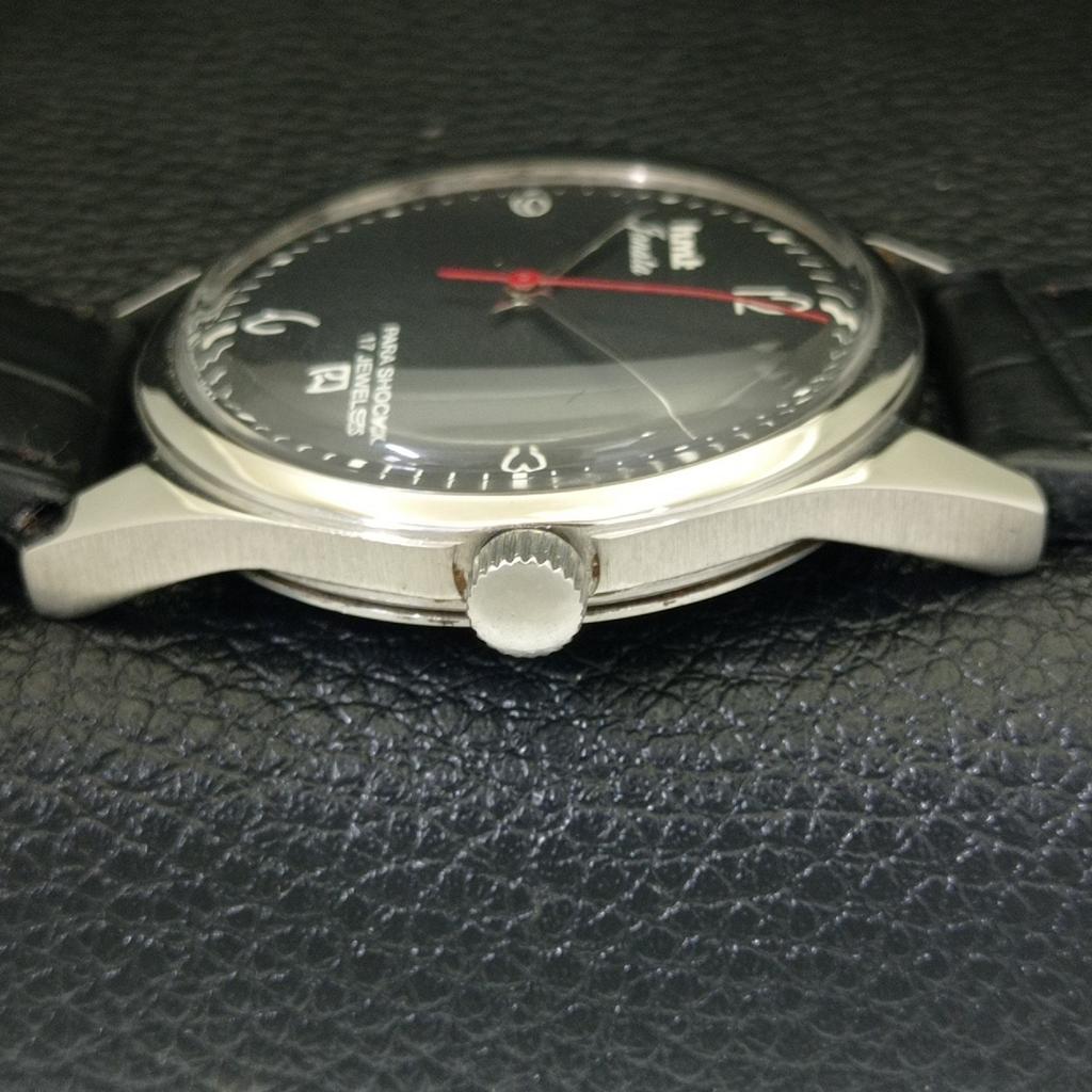 VINTAGE HMT JANATA HAND-WINDING INDIAN MENS BLACK COLOR DIAL WATCH a700319-5 R202-a700319