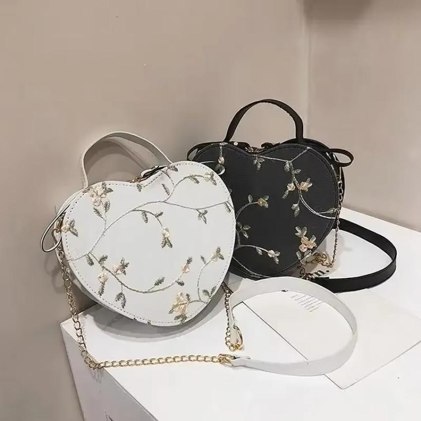 Fashionable Lace Peach Heart Small Bag Women New Trend Ladies Cross Stitch Shoulder Bag Personalized Hand-held Shoulder Bags