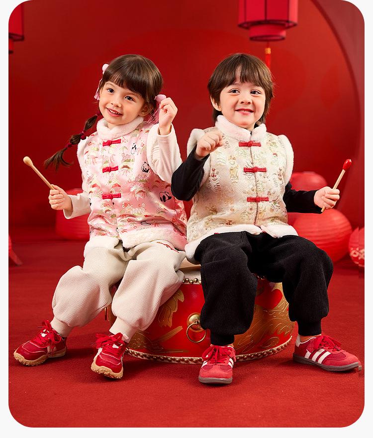 Dudujia Winter Baby Vest: Chinese Style New Year Outfit for Infants.