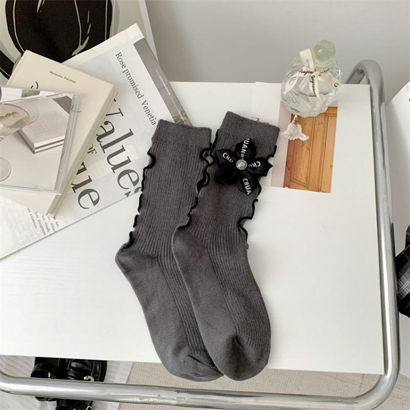 

Женские весенне-осенние стереоволновые носки-гольфы с цветочным узором и ароматом 1 pair серый