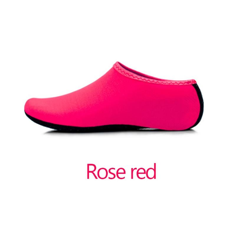 Quick Dry Aqua Socks Ideal For Beach Swimming And Water Sports