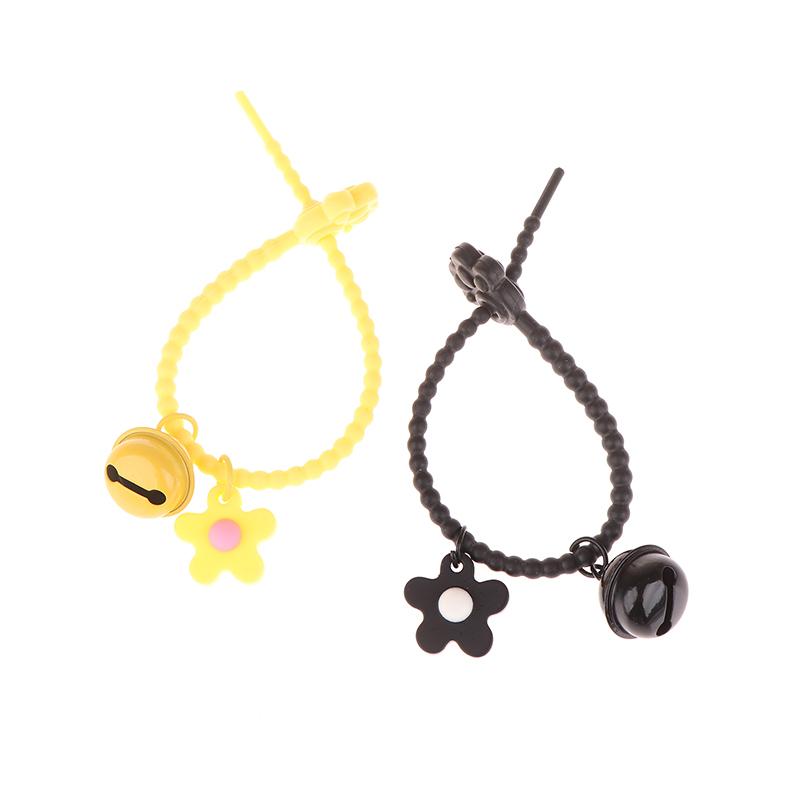 Sweet Candy Color Bear Footprints Bell Keychain Silicone Floral Keyring For Girls Bag Pendant Car Key Ring Backpack Decoration