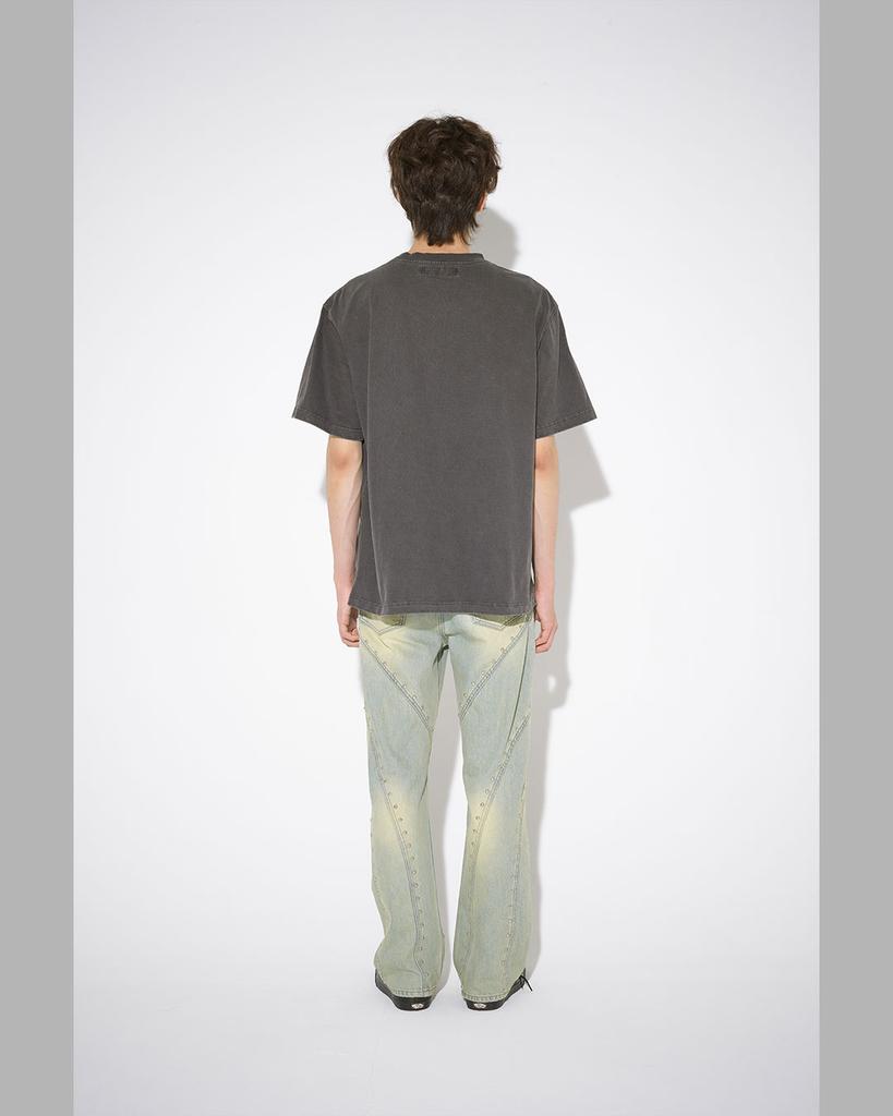 THEMUSEUMVISITOR Necklace Printed Pigment T-Shirt (Charcoal)
