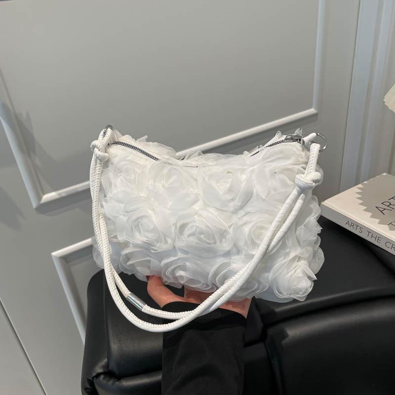 

2025 Сумка на плечо в корейском стиле «Сладкий цветок» - Свежий и простой повседневный дизайн под мышкой для осени/зимы белый