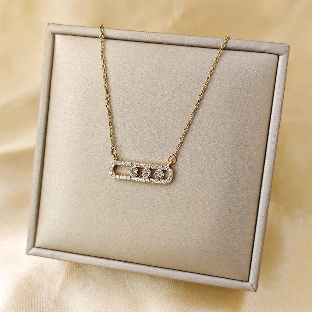 Women's Gold-Plated Copper Necklace: Luxury Fu Lu Pendant Clavicle Chain - Versatile Fashion Accessory