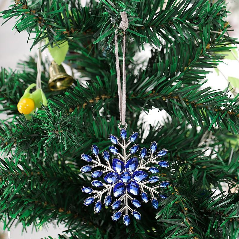 Best-selling Christmas Snowflake Zinc Alloy Ornaments Colorful Snowflake Pendants Christmas Trees  Small Commodities