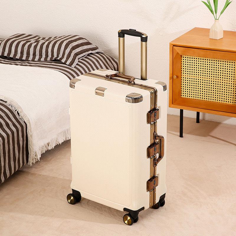 

Алюминиевая рама, большая вместимость, деловой чемодан с универсальными колесами для мужчин и женщин 24 Inches