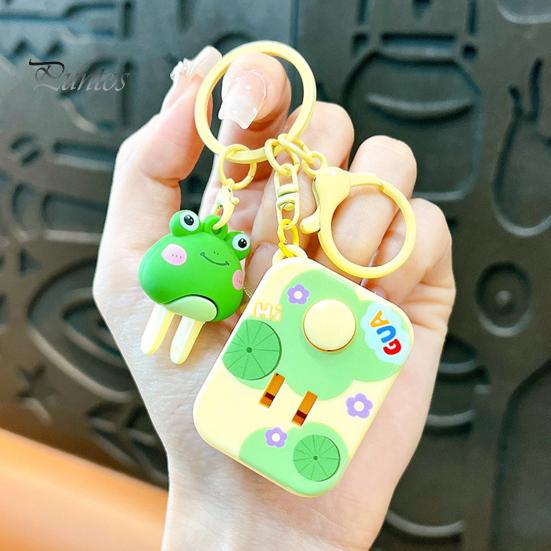Breloc 3D în formă de broască de desene animate Breloc de culoare vibrantă cu buton de sunet Decorație portabilă pentru pungă cu pandantiv