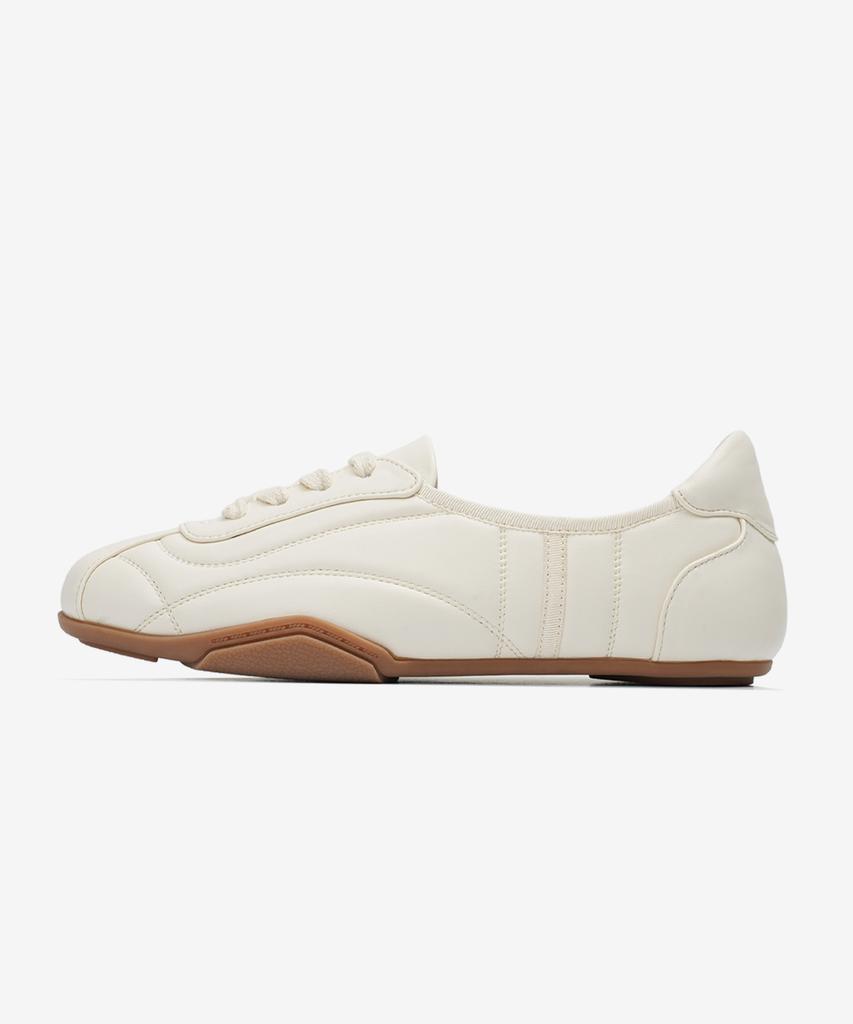 Ihcnik R. 901 Whispering Sneakers / Ivory