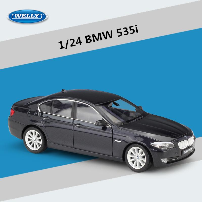 

Веллі 1:24 Модель автомобіля BMW 5 Серії 535i зі сплаву Металеві литі моделі та іграшкові транспортні засоби Модель автомобіля Високодеталізована Колекція Дитячі подарунки чорний