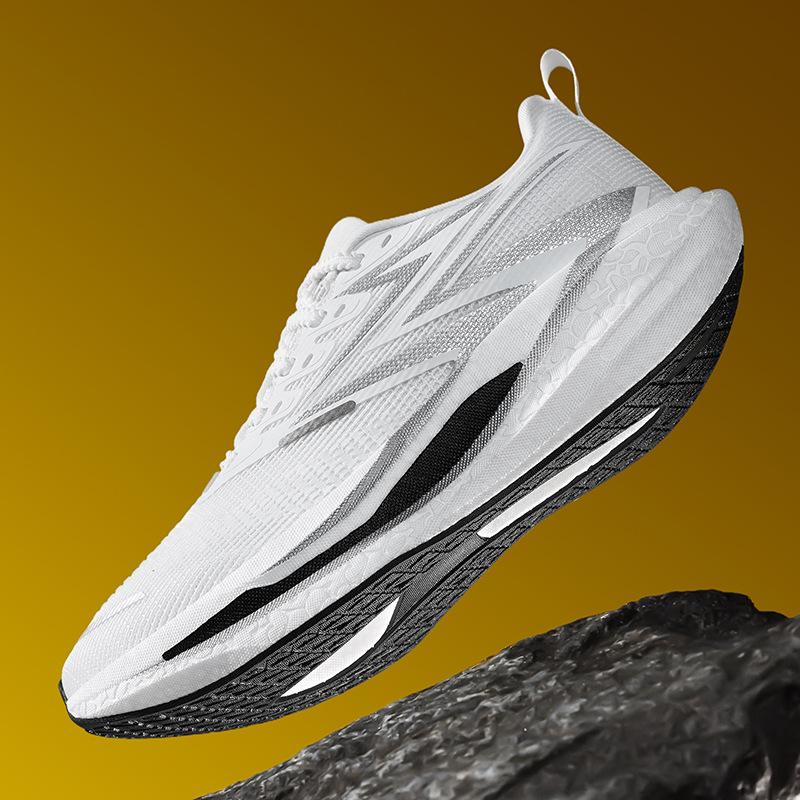 Comfortable couple sports shoes casual marathon jogging shoes daily travel shoes light and breathable men and women