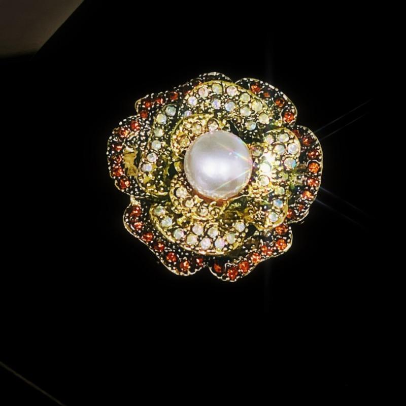 Retro Broszka z Perłowym Peonem - Wysokiej klasy, Ekskluzywna, Wysokiej jakości Broszka