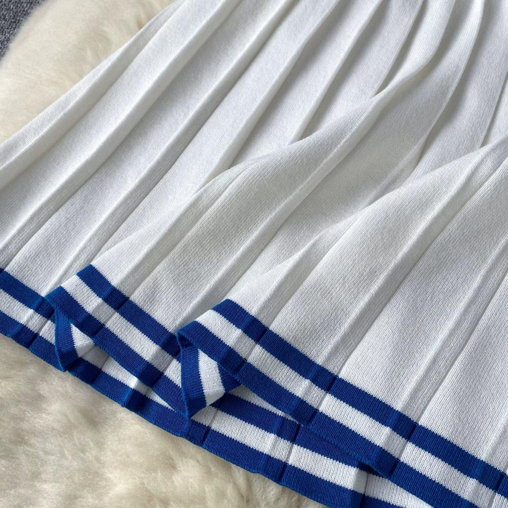 Two 2 Pieces Set for Women Summer Sexy Polo Collar Short Sleeve Buttons Knit Top and Elastic Waist Mini Pleated Skirt Suits
