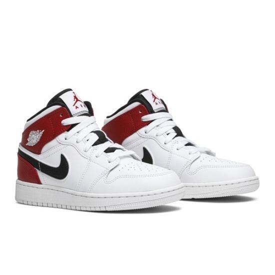

Air Jordan 1 Mid GS Chicago Retro Sneakers White and Red 554725-116 EU 36.5 білий/червоний