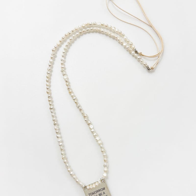 August Harmony Freshwater Pearl Strap Picket Necklace