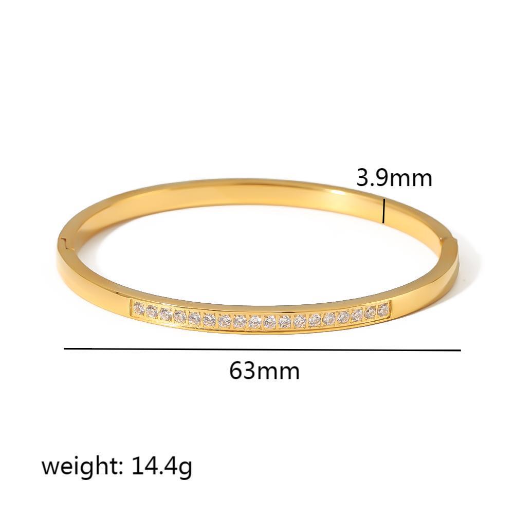 European Luxury Style Hexagram Bracelet: 18K Gold Stainless Steel with Zircon Inlay, Elegant Hand Jewelry for Women.