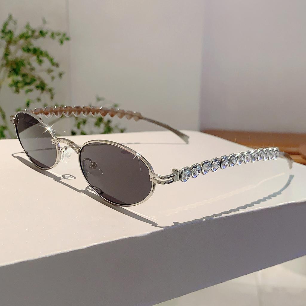 Modne Serce Cyrkonie Błyszczące Odcienie Luksusowa Marka Metalowe Damskie Dekoracyjne Okulary Przeciwsłoneczne Vintage Owalny Design Damskie Okulary Przeciwsłoneczne