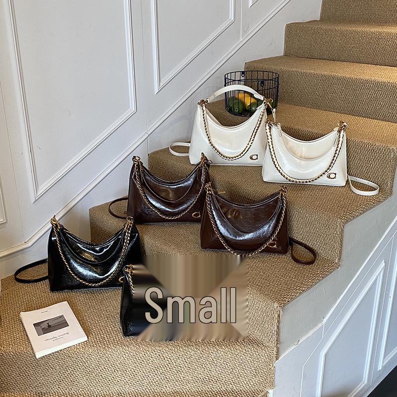 Korean Style Retro Handbag: High-End Fashion Shoulder Bag for Trendy, Versatile Commuter