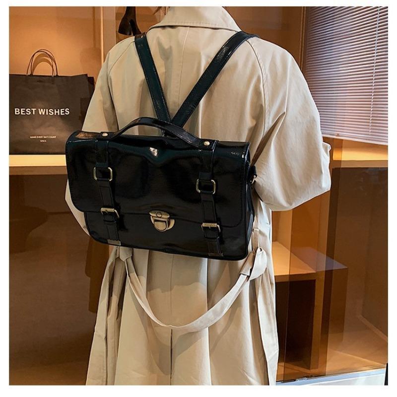 Niche portable high-end backpack retro new simple and versatile small square bag fashion messenger bag