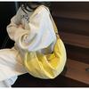 Nylon Minimalist Shoulder Bag For Casual Travel With Zipper Pocket For Women