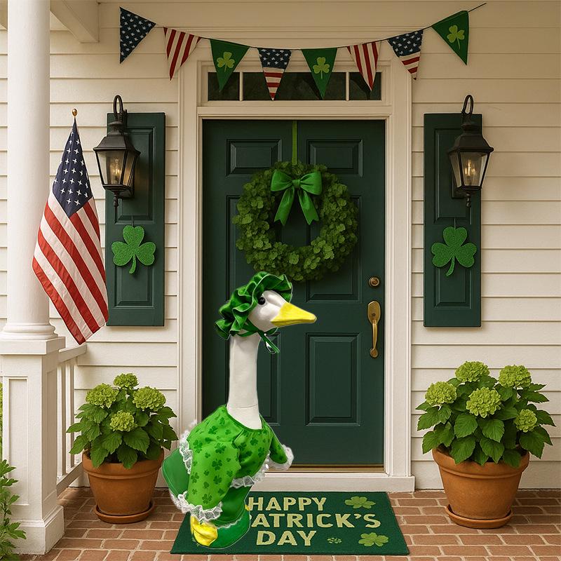 St. Patrick's Day Clover Porch Goose Clothing Set for Party Courtyard
