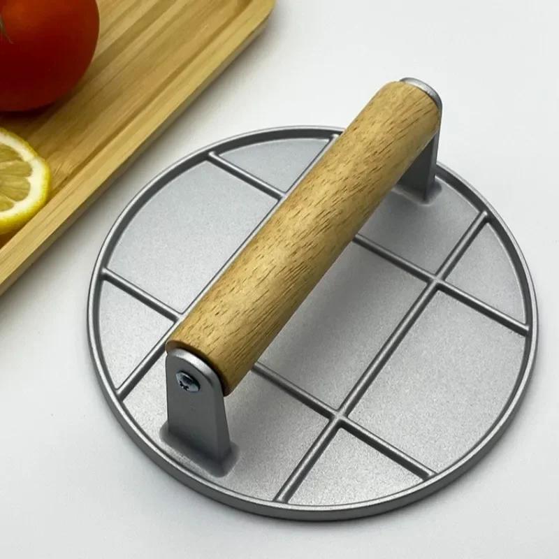 Cast Iron Burger Press Outdoor Non Stick Aluminum Alloy Rotundity Hand Meat Burger Press with Wooden Handle for Home Kitchen BBQ