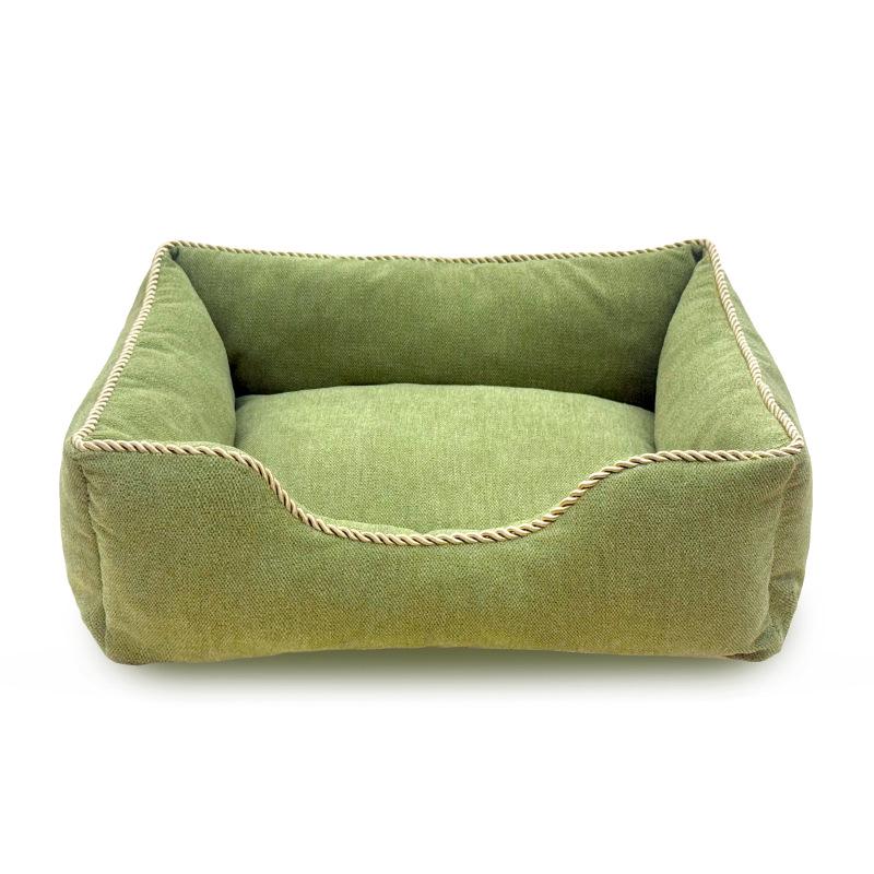 Durable, Waterproof, Hair-Resistant Dog Bed - Cozy for Small & Medium Dogs, Washable, and Warm for Winter.