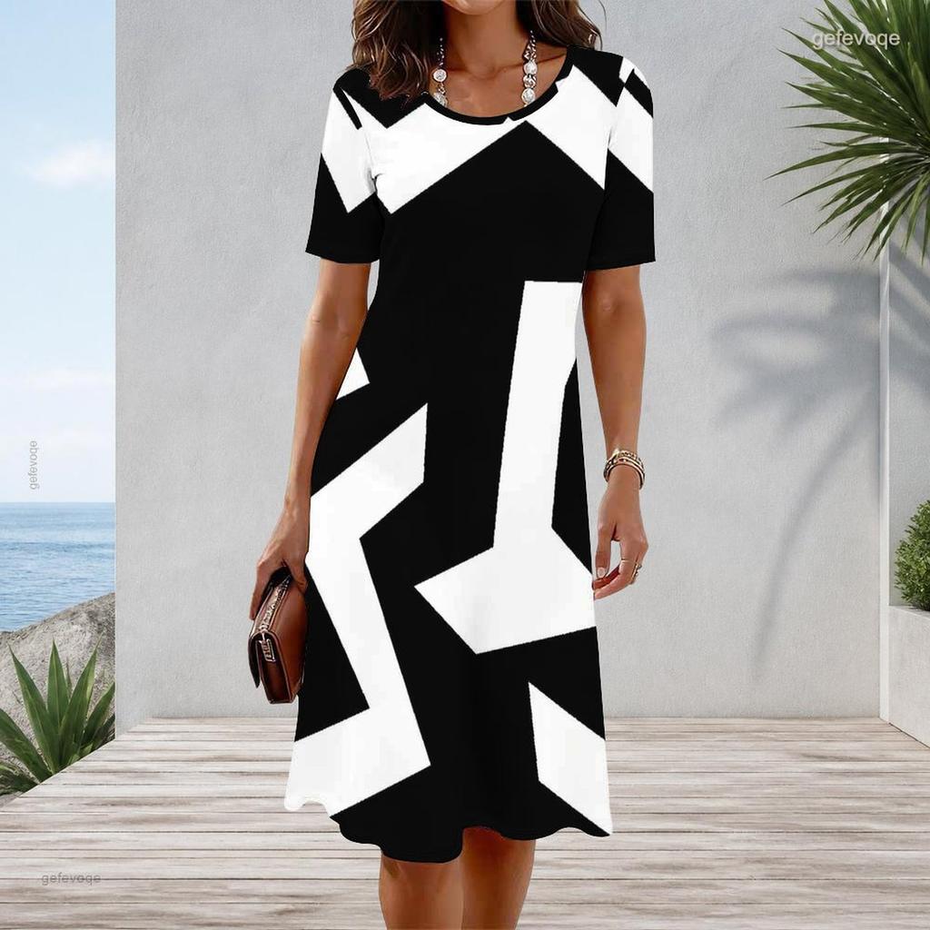 Women Plus Size Round Neck Short Sleeve Black White Printed A Line Dress