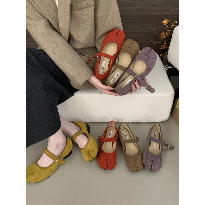 Flat-bottomed Gentle Evening Shoes French Single Shoes Women's Summer 2025 New Soft-soled Pig's Trotters Split-toed Shoes Mary Jane Ladyshoes