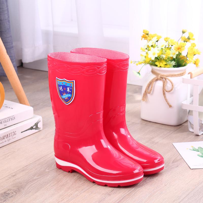 Women's Non-Slip Mid-Tube Rain Boots - Fashionable, Wear-Resistant, Waterproof Footwear for Kitchen and Outdoor Use