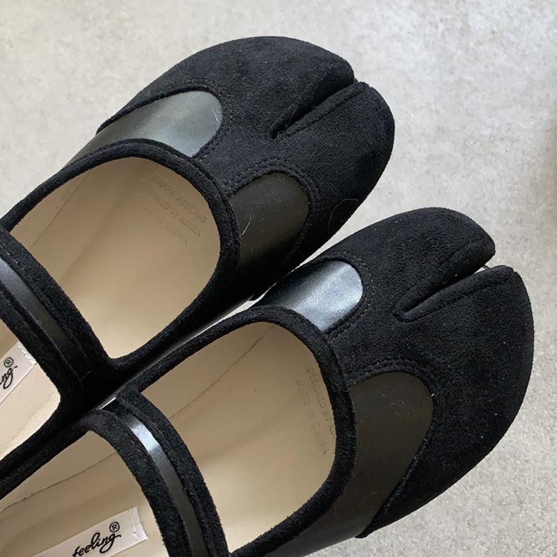 Fashion IPPEUM Red Ballet Sneakers Split Toe Ballerinas Flats Buckle Straps Tabis Sneakers Ballet Shoes