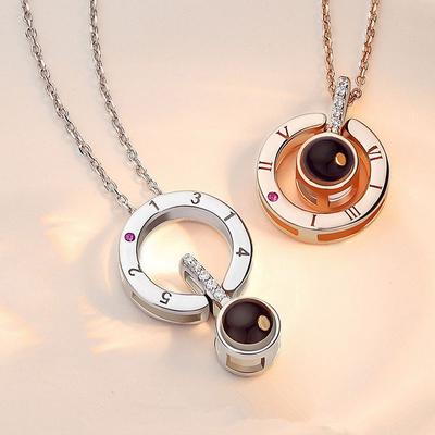 Nieuwe Trendy Projectie Vrouwen Ketting 100 Taal "Ik Hou Van Jou" Beste Verjaardagscadeau voor Liefde 5201314 Letter Sieraden