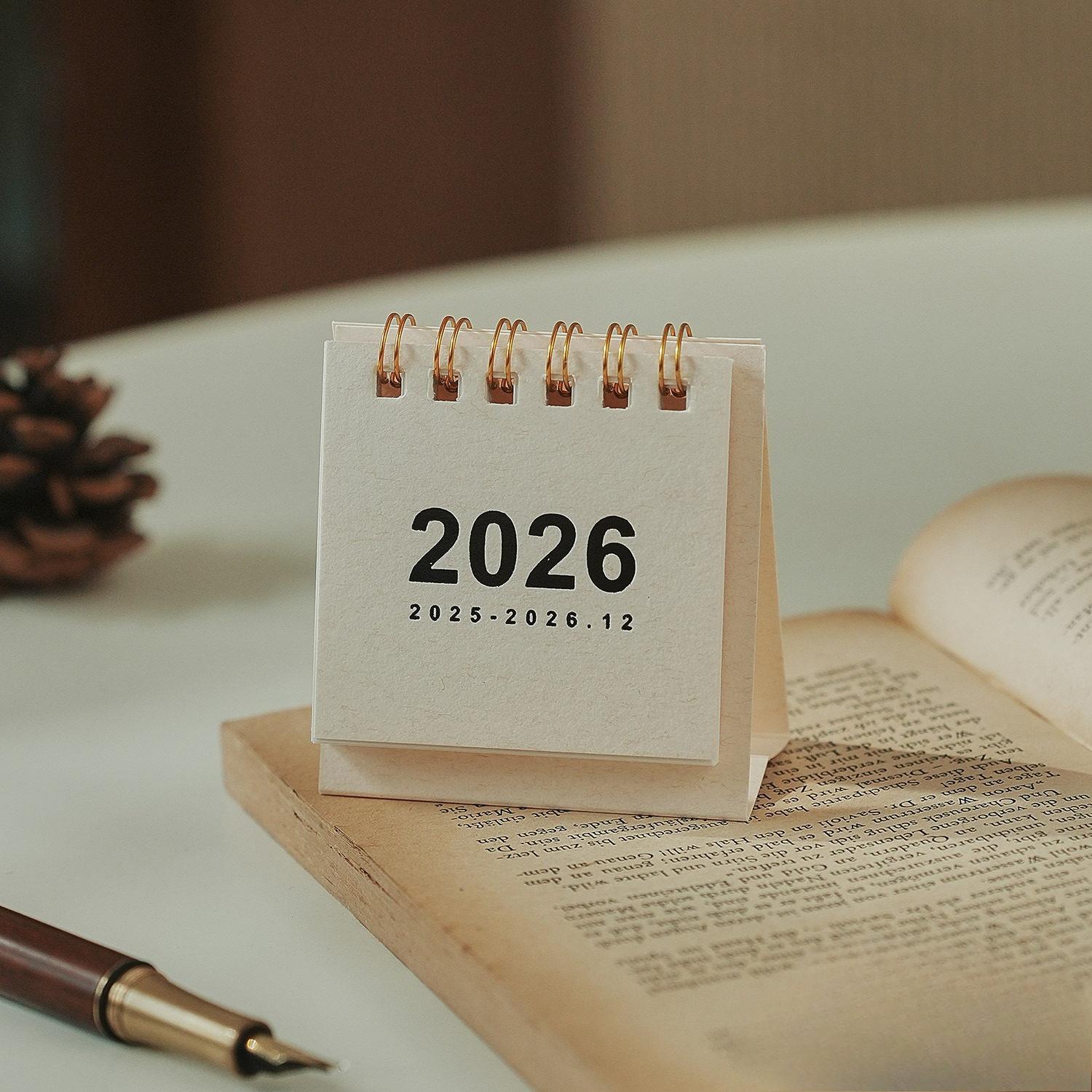 

2026 New Mini Portable Desk Calendar, Punch-in Plan, No Printing Style Desktop Decoration, High-value Simple Desk Calendar