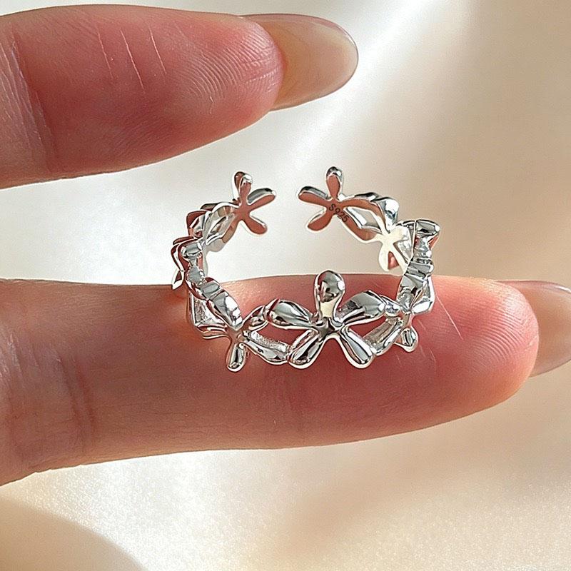 

BF CLUB 925 Sterling Rings for Women Simple Geometric Handmade Irregular Retro Cute Flower Ring Allergy For Birthday Gift resizable