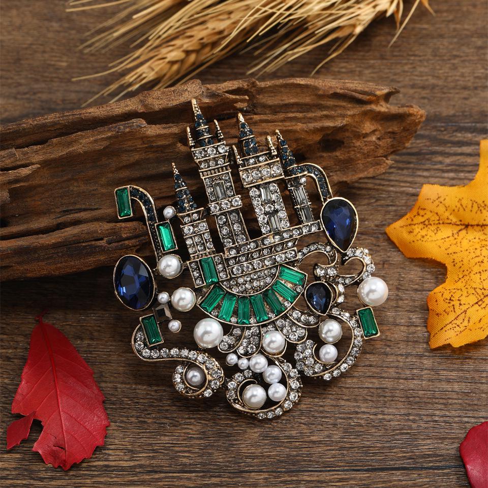 

Retro Rhinestone Brooch with Pearls - Castle Pin for Ladies Coat or Jacket