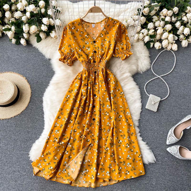 French-Style Retro Floral Dress with Puff Sleeves and Button-Up Slim Fit