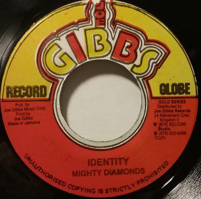 7inch Record MIGHTY DIAMONDS - Identity NONE Joe Gibbs Recor Jamaica Reggae, Ska & Dub Used