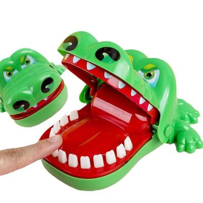 Super Big Crocodile Teeth Toys Game for Kids, Crocodile Biting Finger Dentist Games Funny Toys for 1 To 4 Players